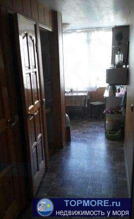 Комната в общежитие. В коридоре, душе и кухне сделан хороший ремонт! комната приватизирована. Соседи хорошие...