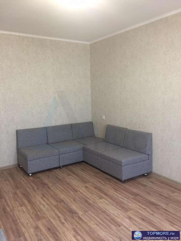 Продается 2- х комнатная квартира в хорошем состоянии. Квартира с ремонтом от застройщика. С мебелью и бытовой... - 2