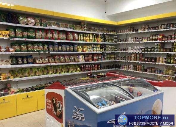 Сдается помещение в Симферополе.  Под магазин. С оборудованием. Есть бар для разливных напитков и торговое помещение.... - 1