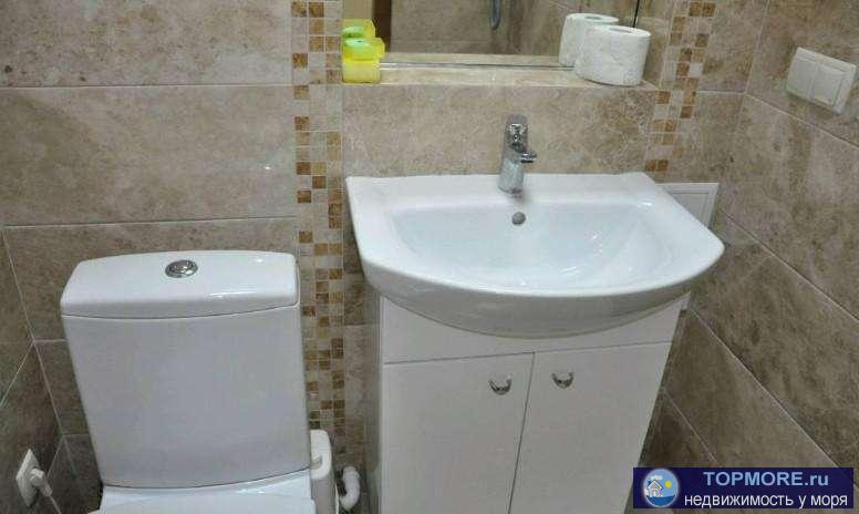 Сдается помещение 65 кв.м. на Пожарова. Состоит из 2-х кабинетов 43 кв м торговый зал и 12 кв подсобное помещение.... - 1