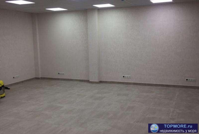 Аренда помещения свободного назначения в центре Симферополя. Новое жилое здание многоэтажного дома. Новый капитальный...