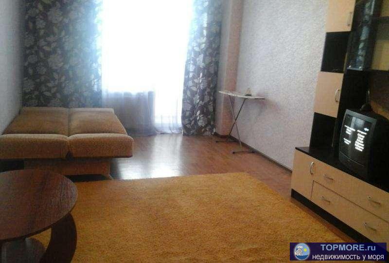 Сдаётся однокомнатная квартира на Молодых Строителей. Светлая, уютная. Есть всё необходимое для комфортного... - 1