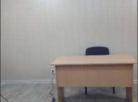 Сдается помещение свободного назначения. Центр города. Вход со...