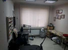 Сдается помещение свободного назначения. Можно под салон,...