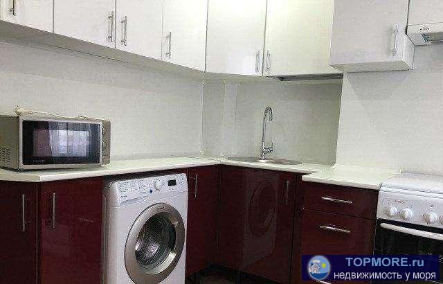 Сдается длительно, без выселения на лето и повышения цены, однокомнатная квартира в 10-ти этажного доме.  Дом новый,...