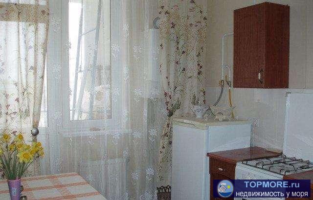  Сдается просторная квартира. Свежий ремонт, теплые полы, тихий двор, до моря 200 метров, в квартире имеется вся...