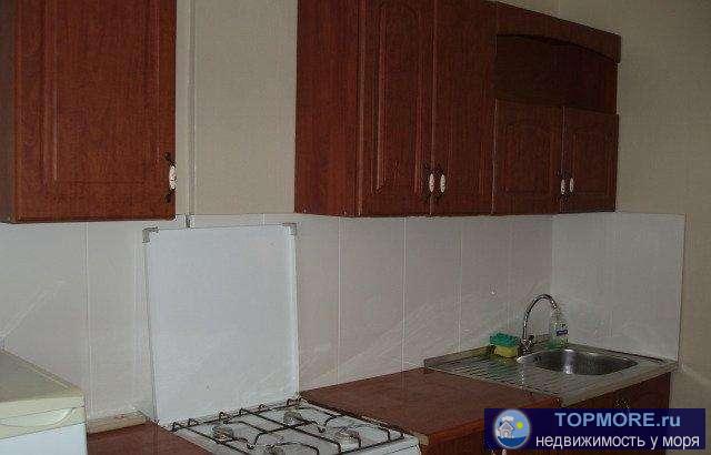  Сдается просторная квартира. Свежий ремонт, теплые полы, тихий двор, до моря 200 метров, в квартире имеется вся... - 1