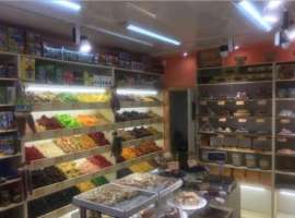 Продается торговое помещение. Есть подсобка. Удобная транспортная...