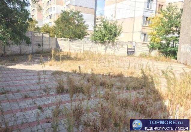 Сдается отдельно стоящее здание. Под любой вид деятельности. Ограждено забором. Три этажа. Есть подвал. Кабинетная... - 1