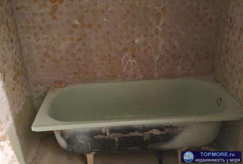 Продается отличная трехкомнатная квартира, в которой сделан ремонт под чистовую и черновую отделку. Заменены все... - 2