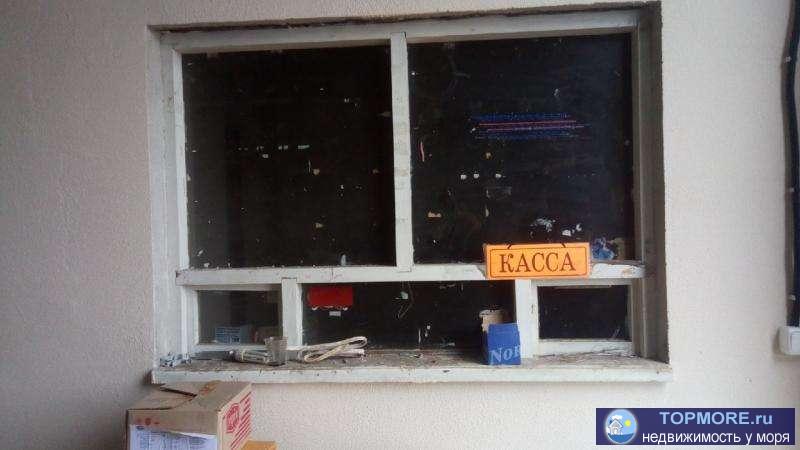 Аренда помещения свободного назначения в Симферополе. Помещение находится на территории рынка. Имеется погрузочная...