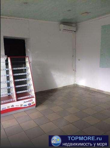 Сдается помещение свободного назначения. Можно под офис или под магазин. Первая линия. Хорошая транспортная...