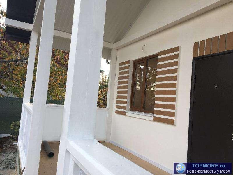 Дом с просторной верандой, 2018 года постройки, одноэтажный. Электрифицирован, городской водопровод и канализация... - 1