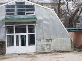 СРОЧНО СДАЕТСЯ СКЛАД (МАГАЗИН) в центре города на ул.ЯЛТИНСКОЙ...