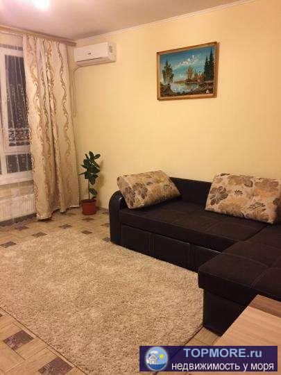 Сдается уютная, светлая, просторная квартира. Полностью укомплектована мебелью и бытовой техникой. Автономное...