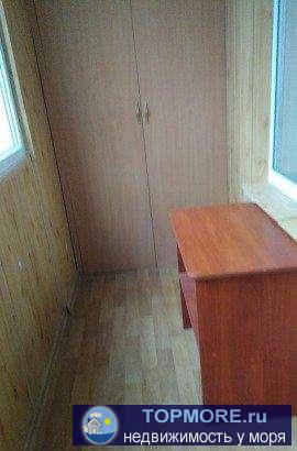 Сдаётся (без выселения) 1 к/кв улучшенной планировки в районе Стрелецкой (прекрасный вид на море). В квартире есть... - 2