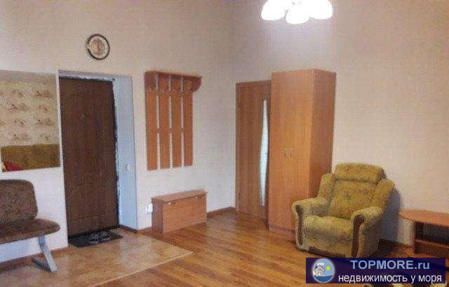 Сдается двухкомнатная квартира , квартира оборудована и укомплектована всем необходимым для комфортного проживания, в... - 2