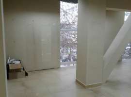 ПЕРВАЯ ЛИНИЯ!!!

Помещение 61 кв.м., охраняемая территория, система...