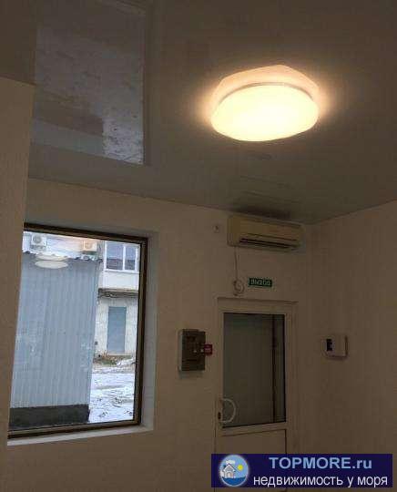 Отличное расположение. Первая линия. Отдельный вход. Второй этаж. С/у. Бойлер, кондиционер. Помещение только после... - 1