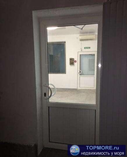 Отличное расположение. Первая линия. Отдельный вход. Второй этаж. С/у. Бойлер, кондиционер. Помещение только после... - 2