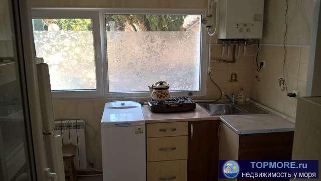 Ялта, ул.Архивная. До Набережной 100 метров.   Аккуратная 1к. квартира, отопление индивидуальное двухконтурный котел,... - 4