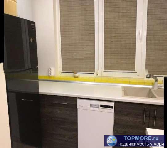 Продаю двухкомнатную квартиру. Квартира с хорошим ремонтом с большой кухней-гостиной. По всей квартире на полу... - 2