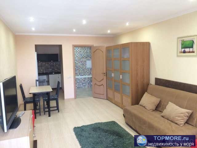 Квартира по ул.Кириченко 'Соловьиная Роща'. Новый ремонт, полностью обустроена мебелью и техникой. Стоянка для авто... - 1