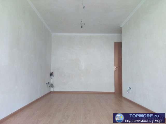 Жилье от собственника в центре города в тихом месте, в непосредственной близости от моря. В квартире никто не жил с...