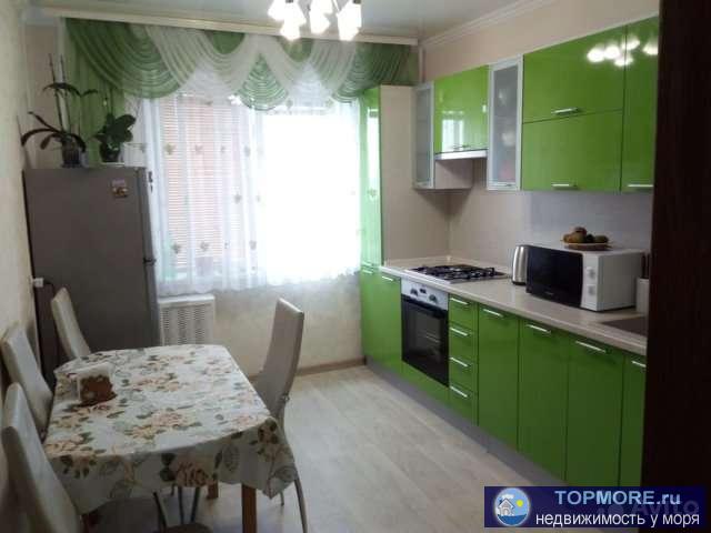 Продаю 3х комнатную квартиру на 4 этаже 9-ти этажного дома. Квартира с ремонтом, две сплит системы, встроена кухня с...