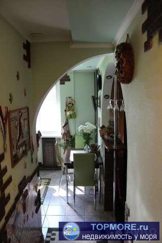 Продаю 3-х комнатную квартиру с хорошим ремонтом. Общая площадь 53,5 кв.м., просторный балкон. Заменена проводка,...