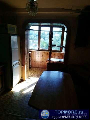 Продаётся 2-х комнатная квартира в районе Уральской. Комнаты раздельные, санузел раздельный, 3 лоджии, из кухни и из... - 2