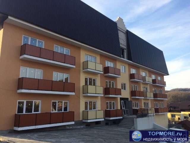 р-н ул. Калараша ! Площадь 30 кв. 2 этаж.Есть Балкон... Парковка,развитая инфраструктура,рядом школа.Природный...