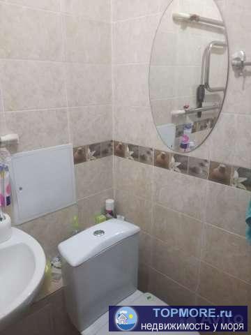 Продается однокомнатная квартира по ул Фрунзе. Комната 18 кв.м, кухня 6 кв.м , балкон. Отопление, Гор.вода... - 2