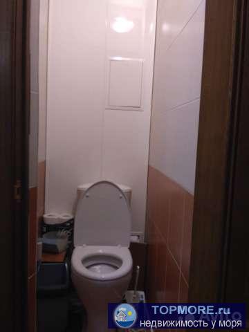 Продаю 3-х комнатную квартиру с евроремонтом,в пятиэтажном кооперативном доме,на 2-ом этаже,общая площадь... - 2