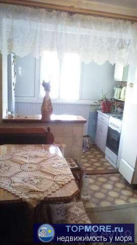 Квартира находится в районе тихого центра, c чистой придомовой территорией. В доме имеется лифт и мусоропровод. Во... - 1