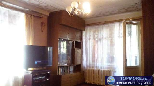 Квартира находится в районе тихого центра, c чистой придомовой территорией. В доме имеется лифт и мусоропровод. Во... - 2