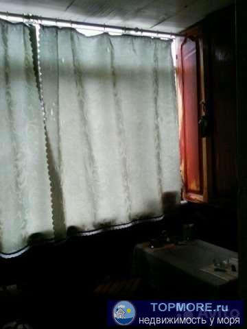 Продам 2-х комнатную квартиру на 5/5 дома,43кв.м с/у отдельный,лоджия, балкон - можно удлинить, получится как 3-х... - 2