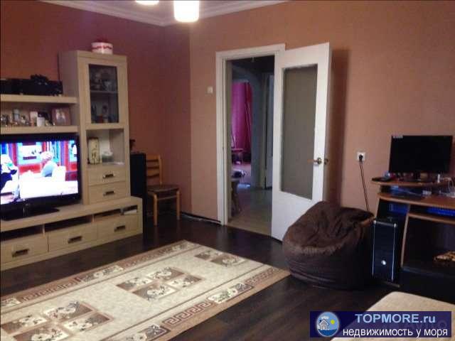 СРОЧНО! Продается 3-х комнатная квартира в экологически чистом районе города Туапсе. Дом стоит немного на... - 2