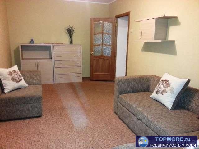 Продается двухкомнатная (не переделанная из 1-комнатной) квартира на Калараша. Большая ванна(4.3 м2) и прихожая (8,7...