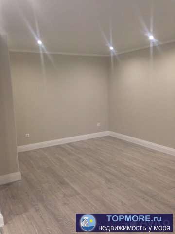 Продается теплая, солнечная, очень светлая 1-комнатная квартира. Квартира уютная, не угловая, установлены счетчики на...