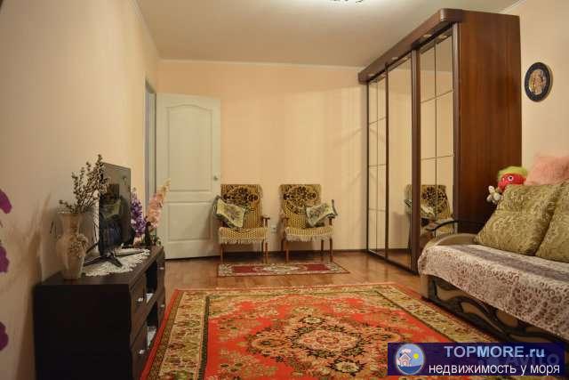 Я собственник.Продам чистую, светлую, уютную двушку (распашёнку) в центре города. Всё в шаговой доступности,... - 1