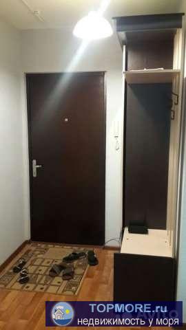 Продам чистую светлую 1к квартиру с мебелью и оргтехникой. Срочно ! - 2