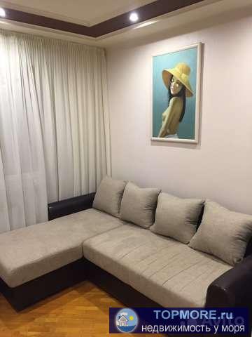 Продаётся 3-х комнатная квартира в хорошем, благоустроенном южном районе города. Вся бытовая техника, мебель,... - 1