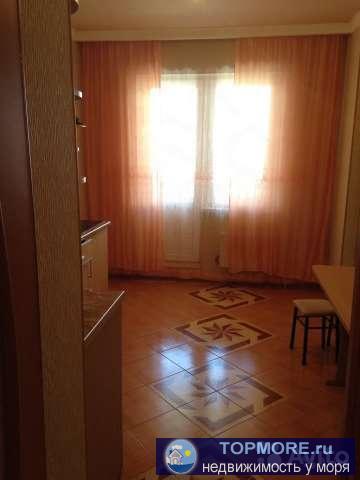 Чистая,уютная,вид на море и горы,до моря пешком 15минут,всё рядом. - 2