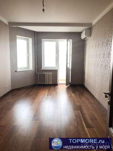 Общая площадь 78 м кв., балкон 1 метр*12 метров. Остекление Рихау. Кондиционеры Мицубиси электрик инвертореые. Дверь...