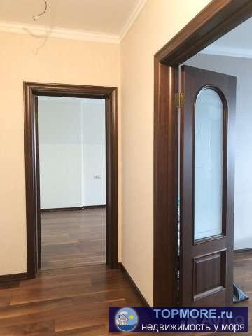 Общая площадь 78 м кв., балкон 1 метр*12 метров. Остекление Рихау. Кондиционеры Мицубиси электрик инвертореые. Дверь... - 1