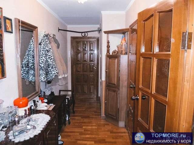 Предлагается к продаже видовая двусторонняя квартира улучшенной планировки! Дом расположен в центре большого зеленого... - 1