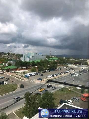 Продам хорошую малосемейку в южном районе.Квартира в хорошем жилом состоянии, остается мебель,два сплита на кухне и в...