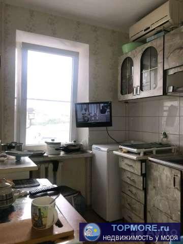 Продам хорошую малосемейку в южном районе.Квартира в хорошем жилом состоянии, остается мебель,два сплита на кухне и в... - 1