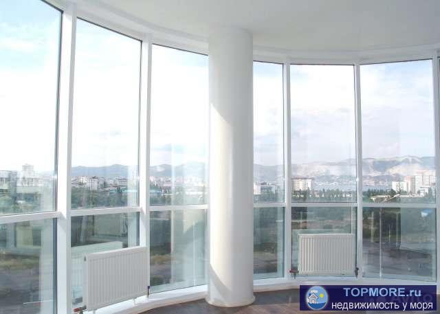 Продам квартиру3-х комнатная квартира 98 м² на 3 этаже 19-этажного монолитного дома. Витражные окна с панорамным...